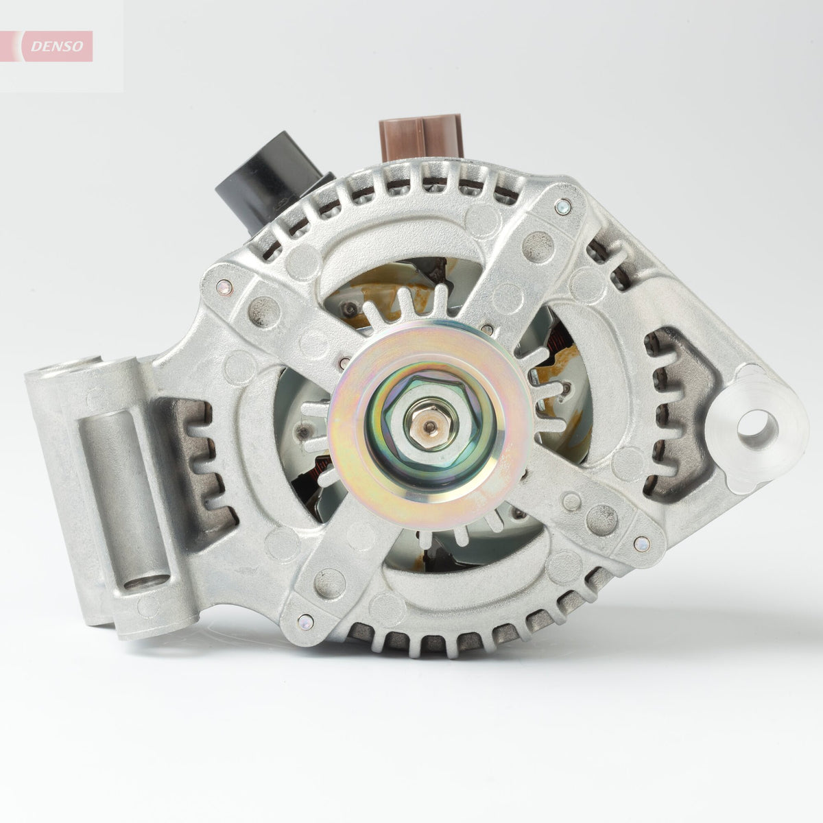 Alternator Denso DAN1041 (OE 1042105760)