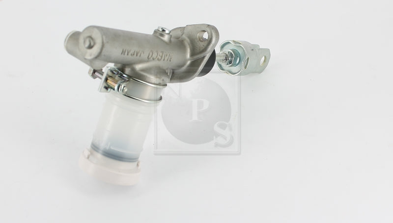 Bomba de embrague NPS M250I36 (OE MB555170)