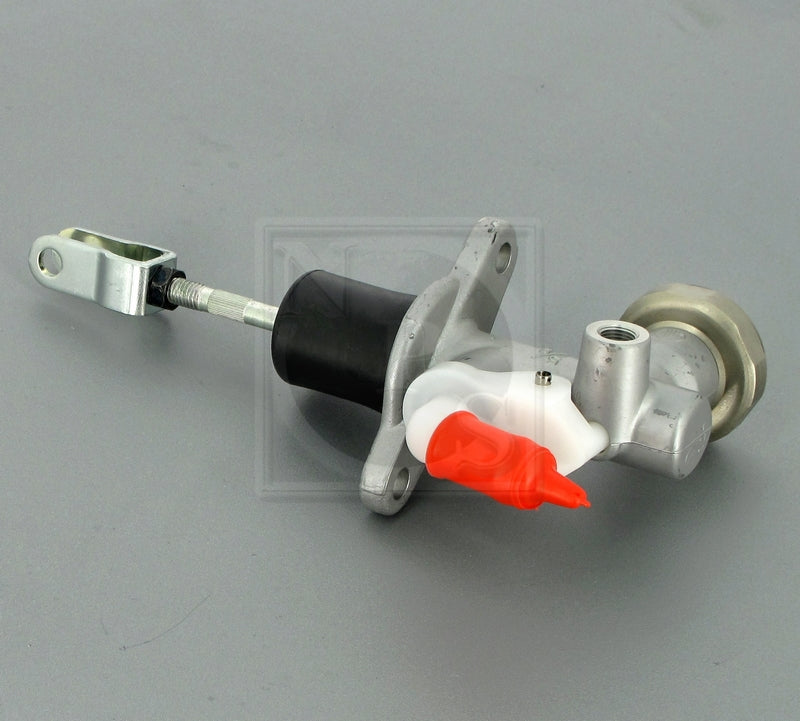 Bomba de embrague NPS N250N65 (OE 30610EA00A)