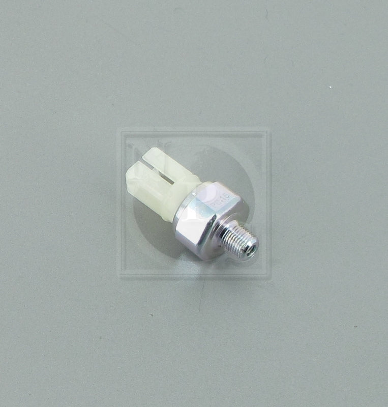 Oil pressure sensor NPS N561N04 (OE 252408996E)