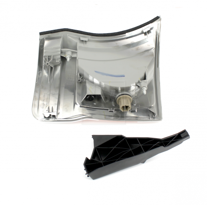 Clignotant gauche NPS N691N36 (OE 26115VX50A)