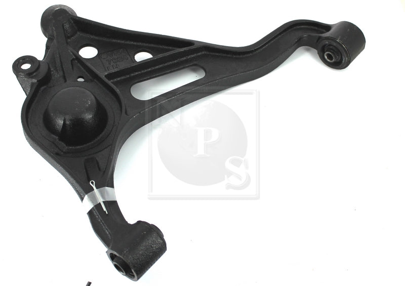 Bras de suspension NPS S421I17 (OE 45202-67D01)