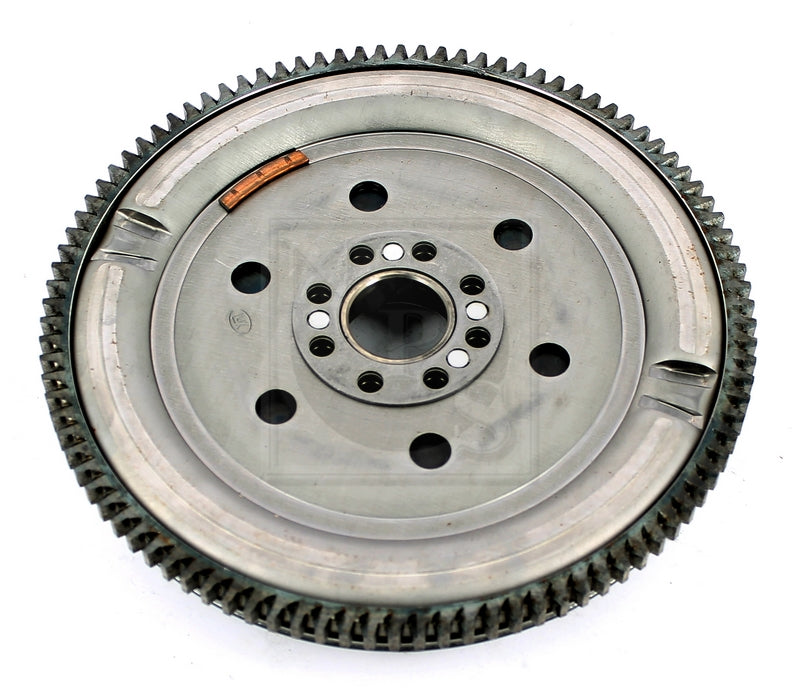 Kit d'embrayage NPS T200A205A (OE 31250-05110 S2)