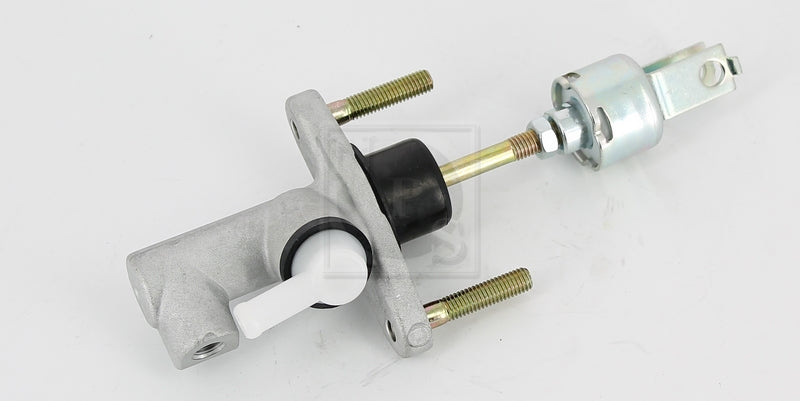 Bomba de embrague NPS T250A136 (OE 314200K030)
