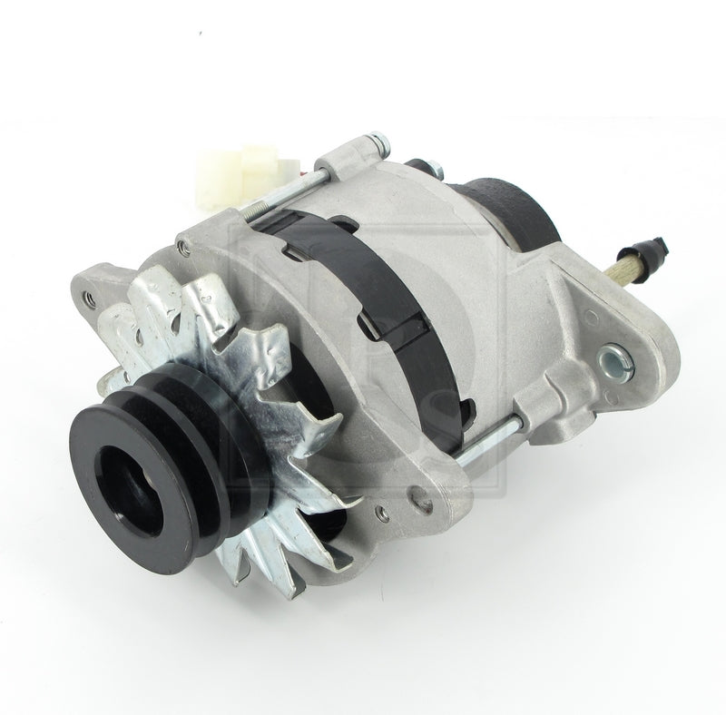 Alternador NPS T511A131 (OE 2704054272)