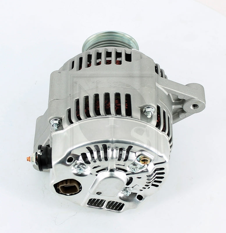 Alternador NPS T511A155 (OE 2706030020)