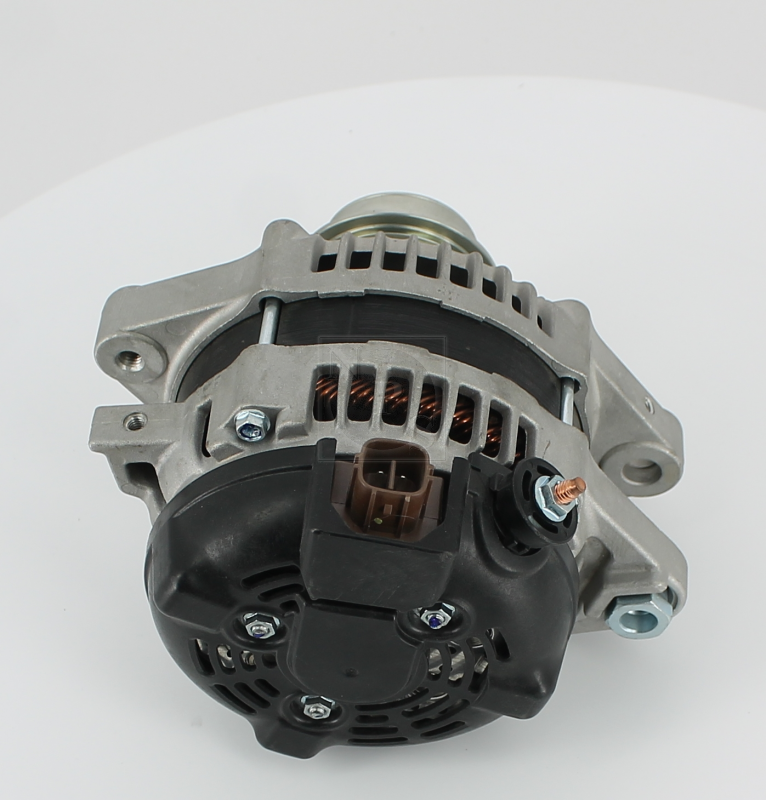 Alternador NPS T511A170 (OE 270600Q070)