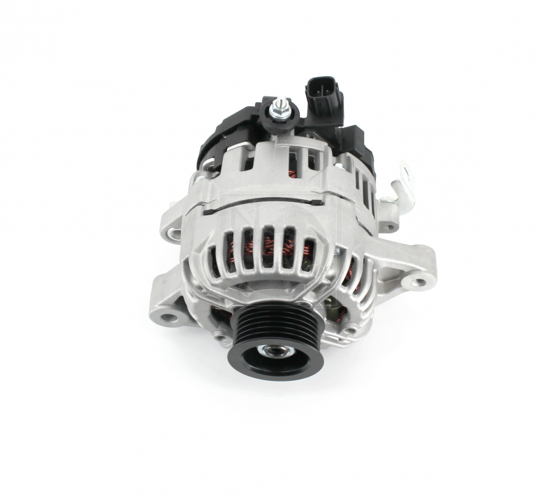 Alternador NPS T511A186 (OE 270600J061)