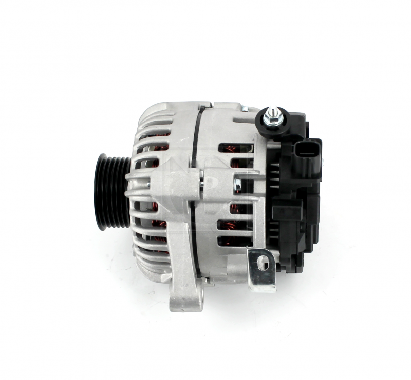 Alternador NPS T511A186 (OE 270600J061)