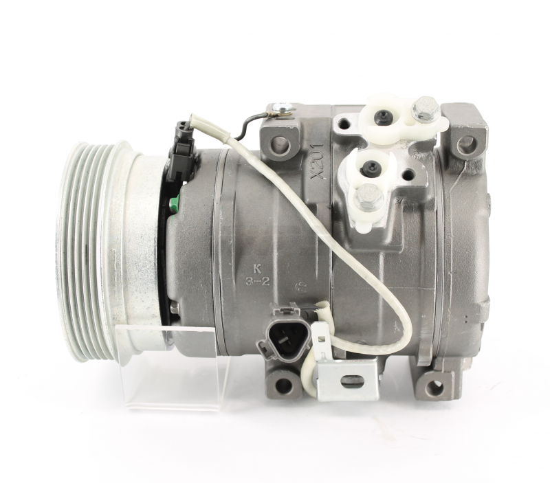 Compresor de aire acondicionado NPS T525A24 (OE 8831028540)