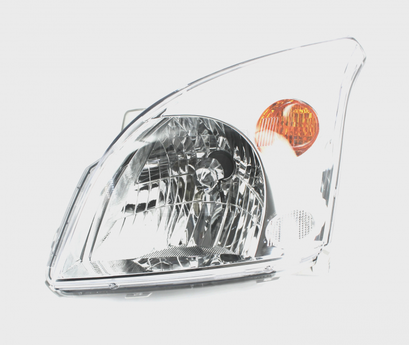 Phare avant droit NPS T675A45 (OE 811306A231)