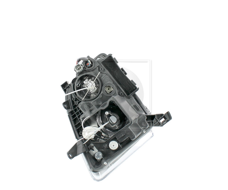 Faro delantero izquierdo NPS T676A44 (OE 8117005192)