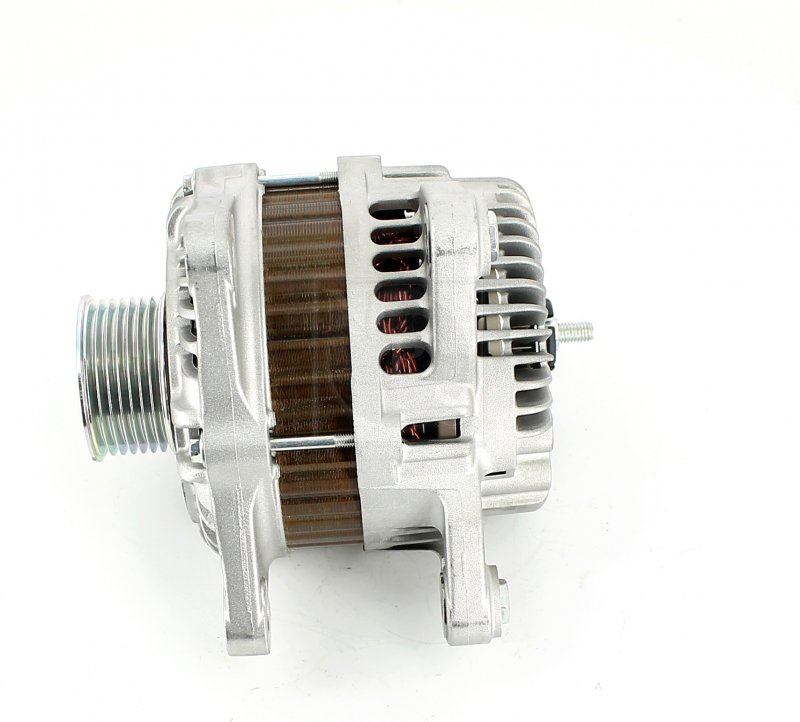 Alternador Nissan Juke Pulsar 110A OEM (3)