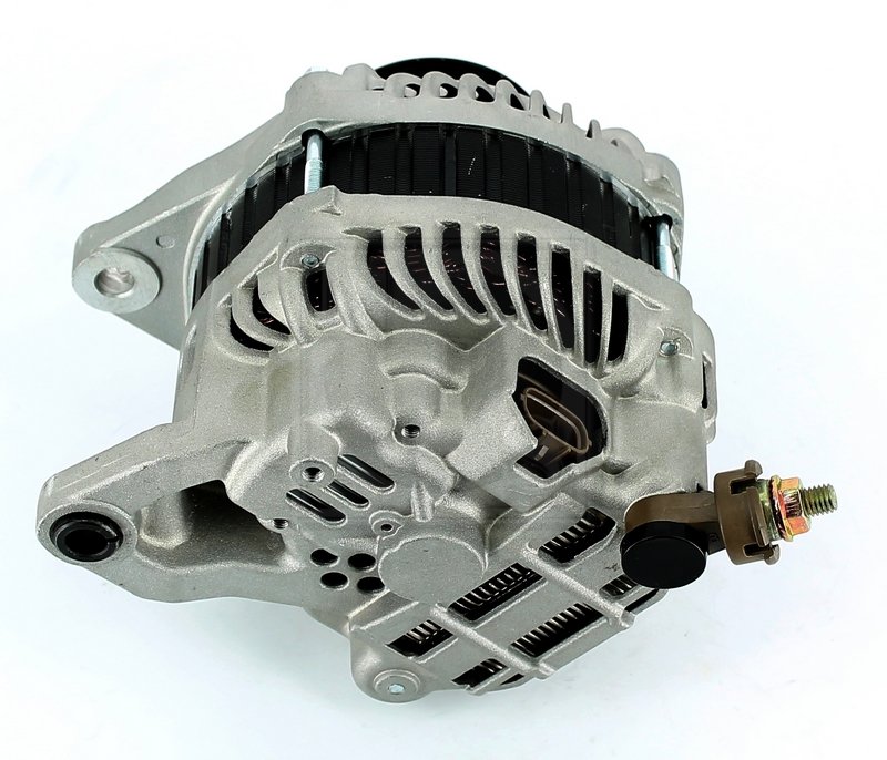 Alternador 150A Nissan Navara Pathfinder Nuevo (4)